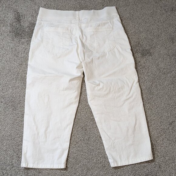 LEE Relaxed Fit High Rise Front Zip Stretch Cropped Cargo Pants; Size 14 - Picture 2 of 4